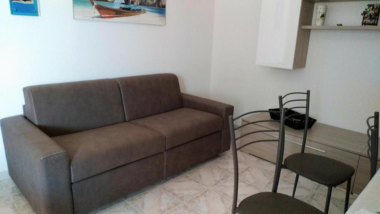 Apartamento Casa Dolce Hibiscus Olbia Exterior foto