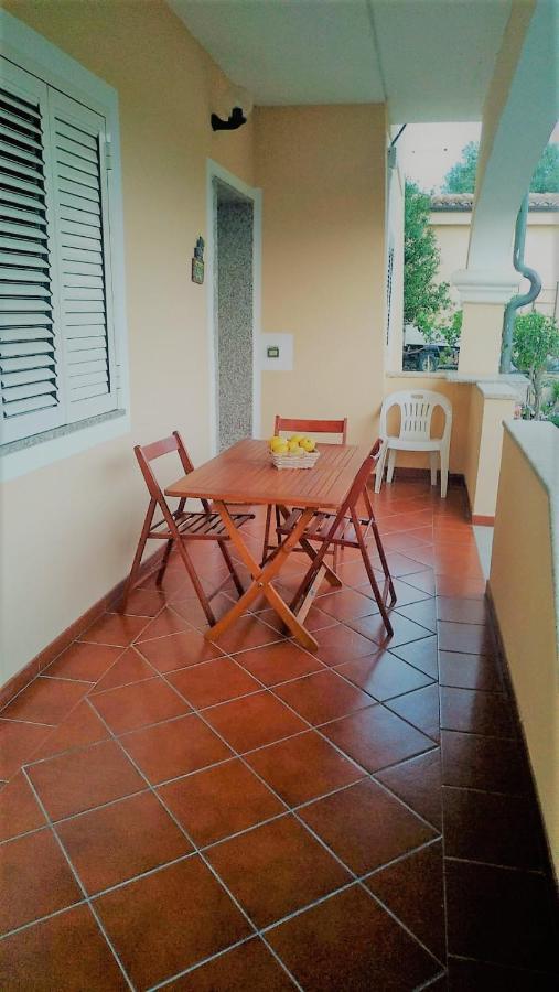 Apartamento Casa Dolce Hibiscus Olbia Exterior foto