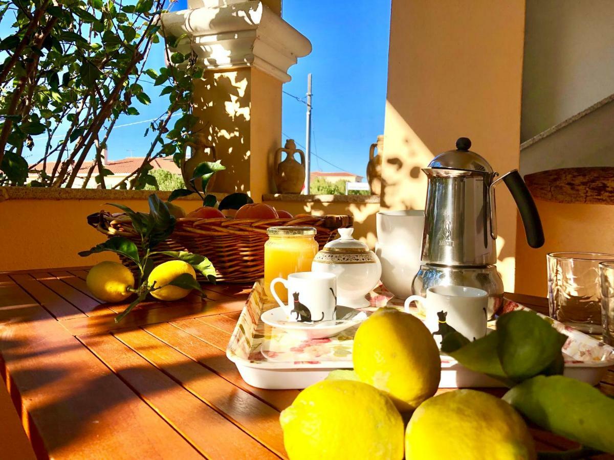 Apartamento Casa Dolce Hibiscus Olbia Exterior foto