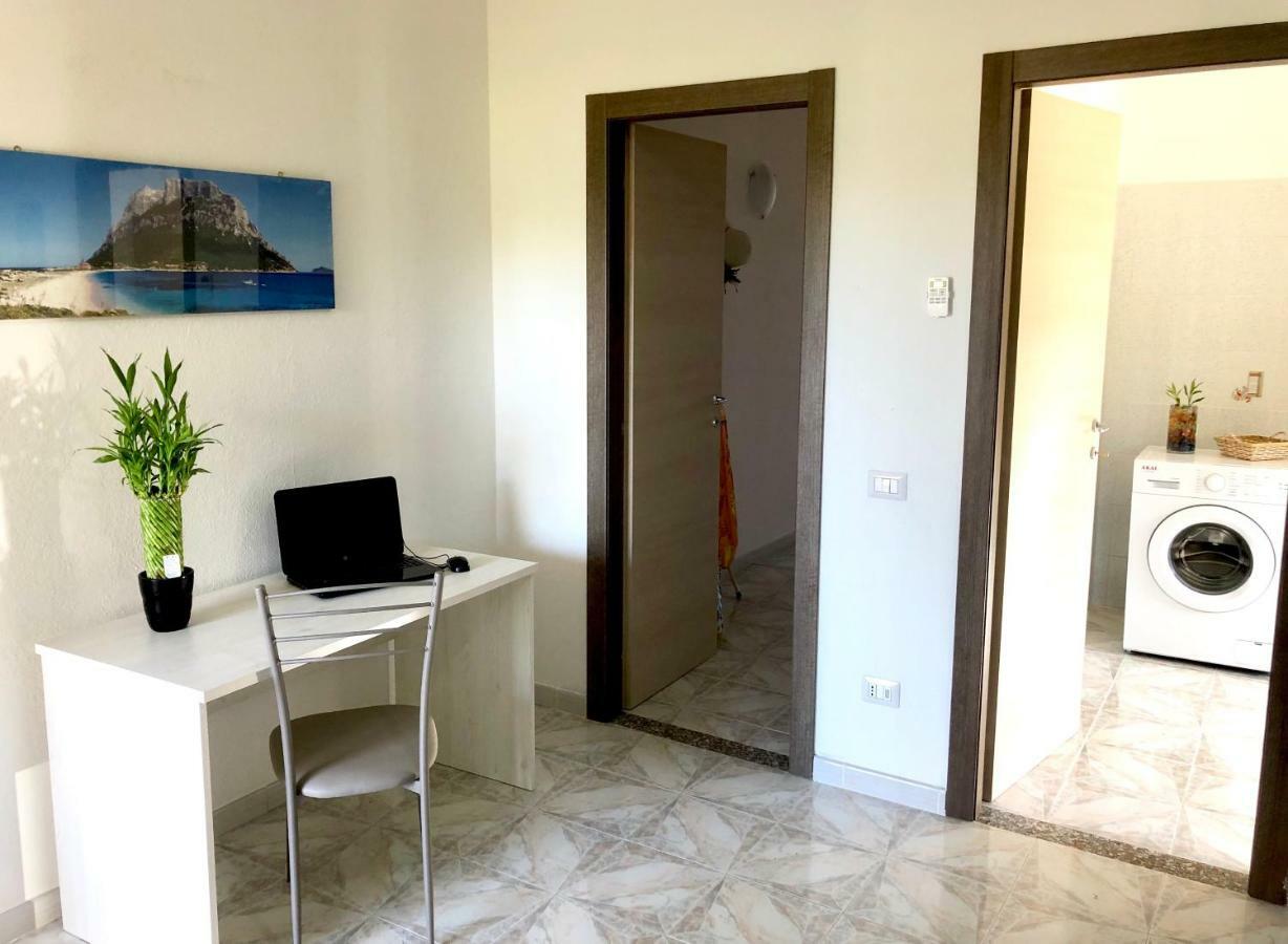 Apartamento Casa Dolce Hibiscus Olbia Exterior foto